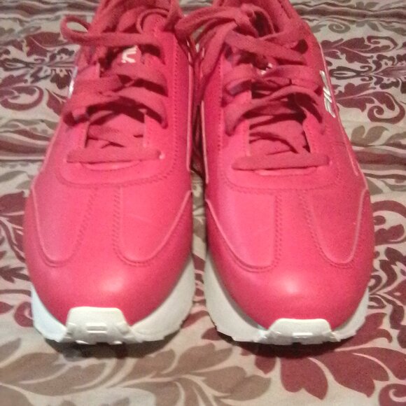 Fila women's sneakers - Picture 2 of 4